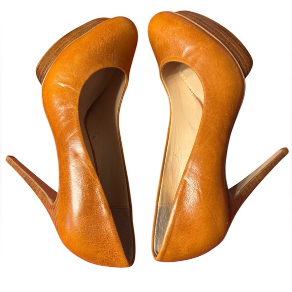 Dolce Vita Tan Leather Heels Elegant Design - Picture 9 of 12